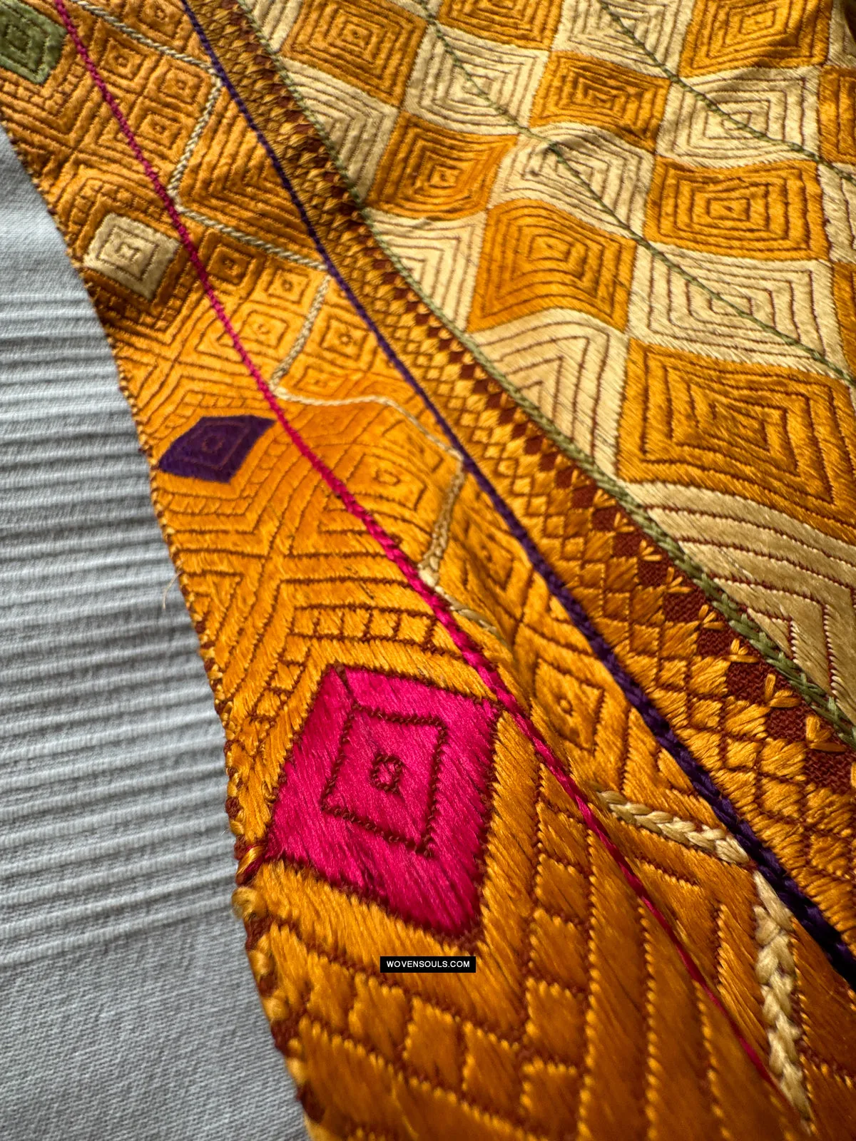 419 Vintage Varida Bagh Phulkari -  Textile Art West Punjab