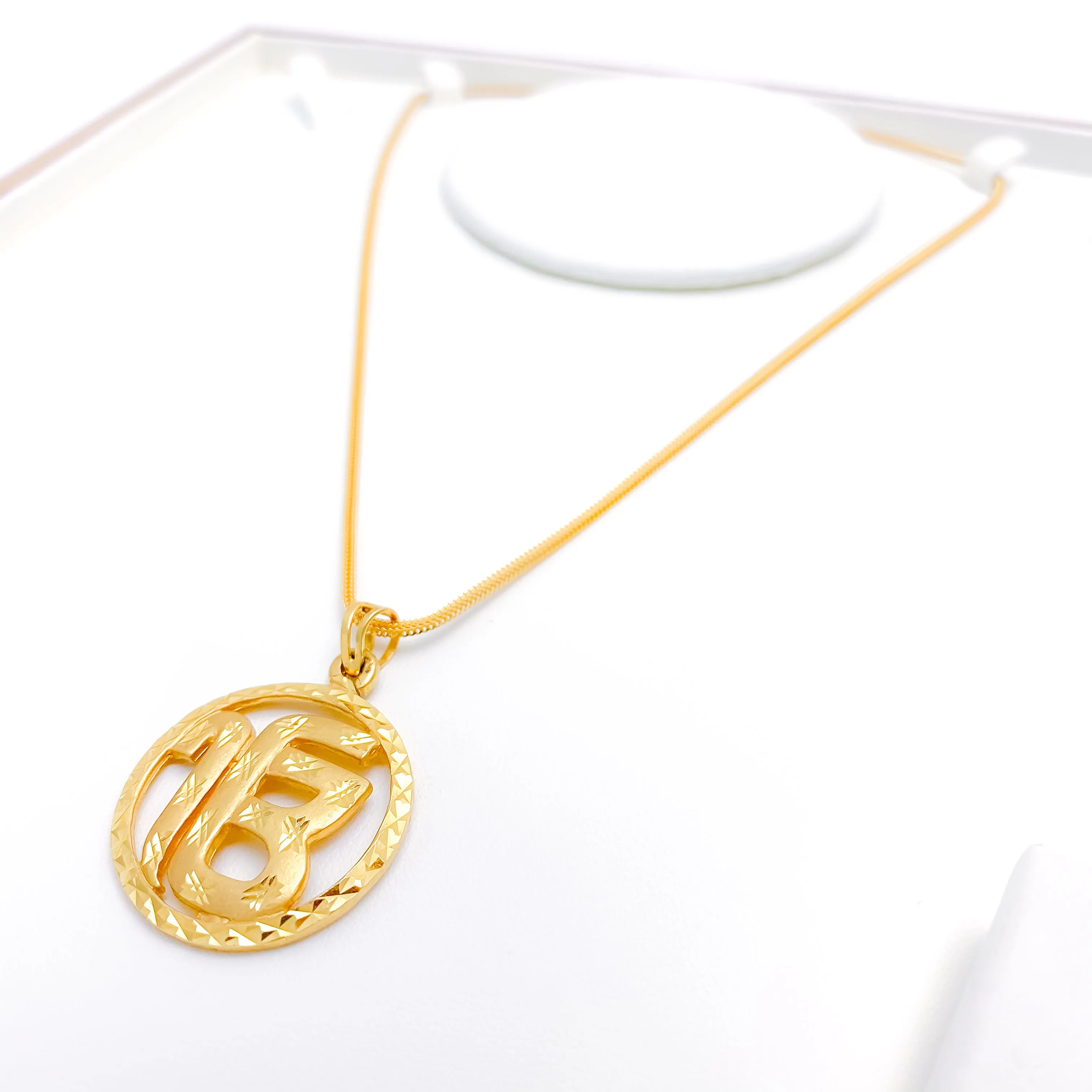 Accented Sikh IK Onkar Pendant