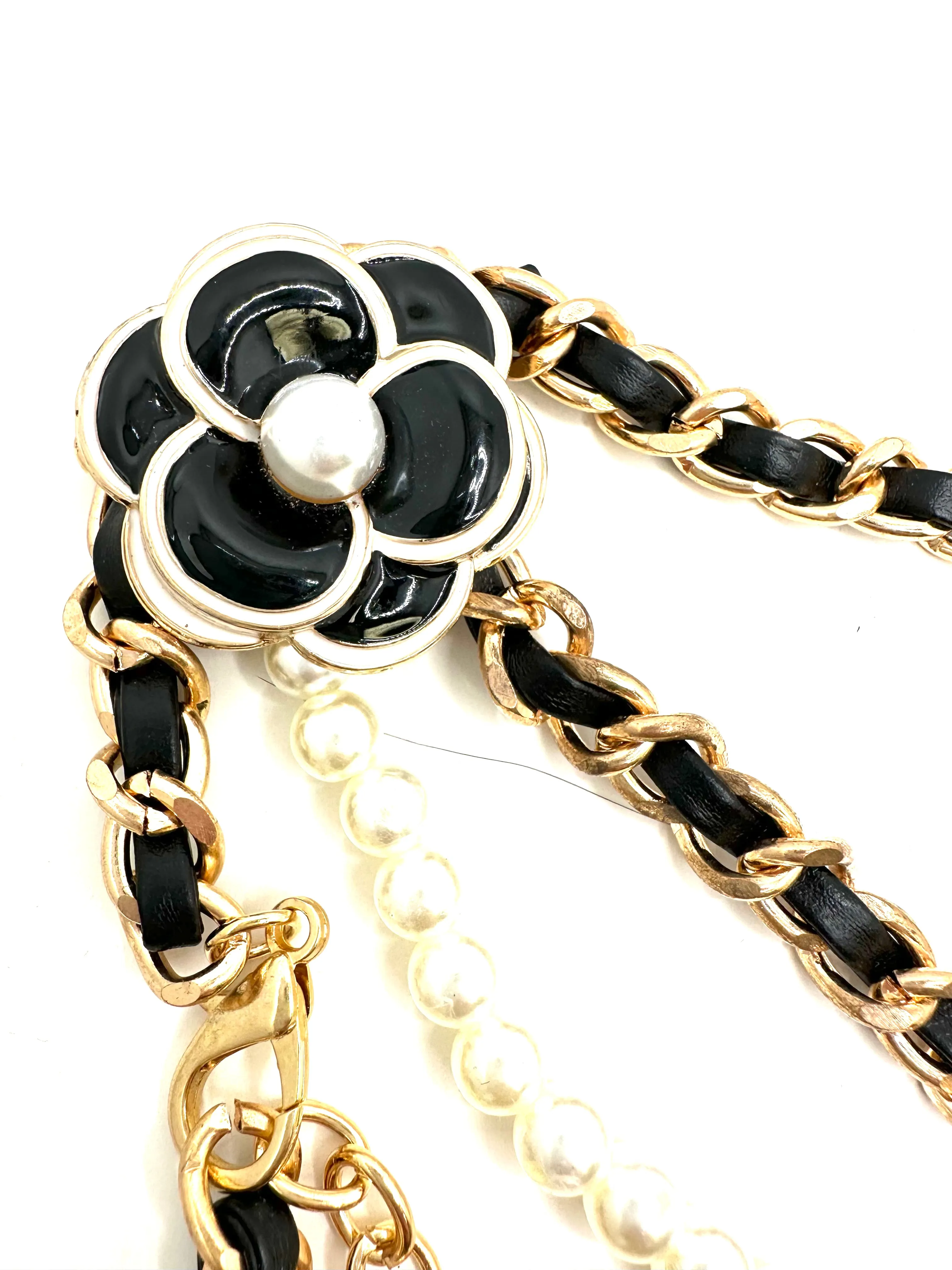 Flower and Pearl Chain Belt