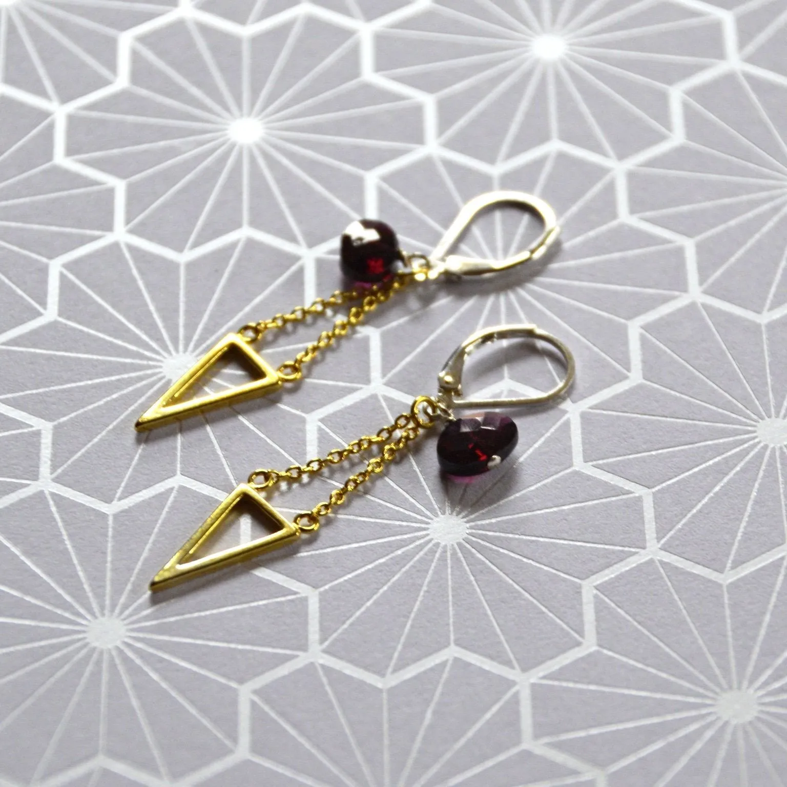 Golden Eternity Garnet Earrings