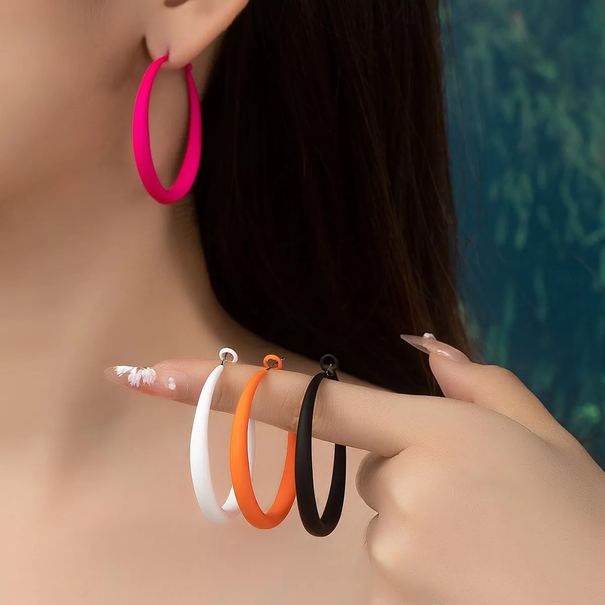 Hoop Earrings for Women Exaggerated Hoops Earring 80s 90s Statement Hoop Earrings Lightweight Anti-Allergy Oversized Hoops Earring for Women