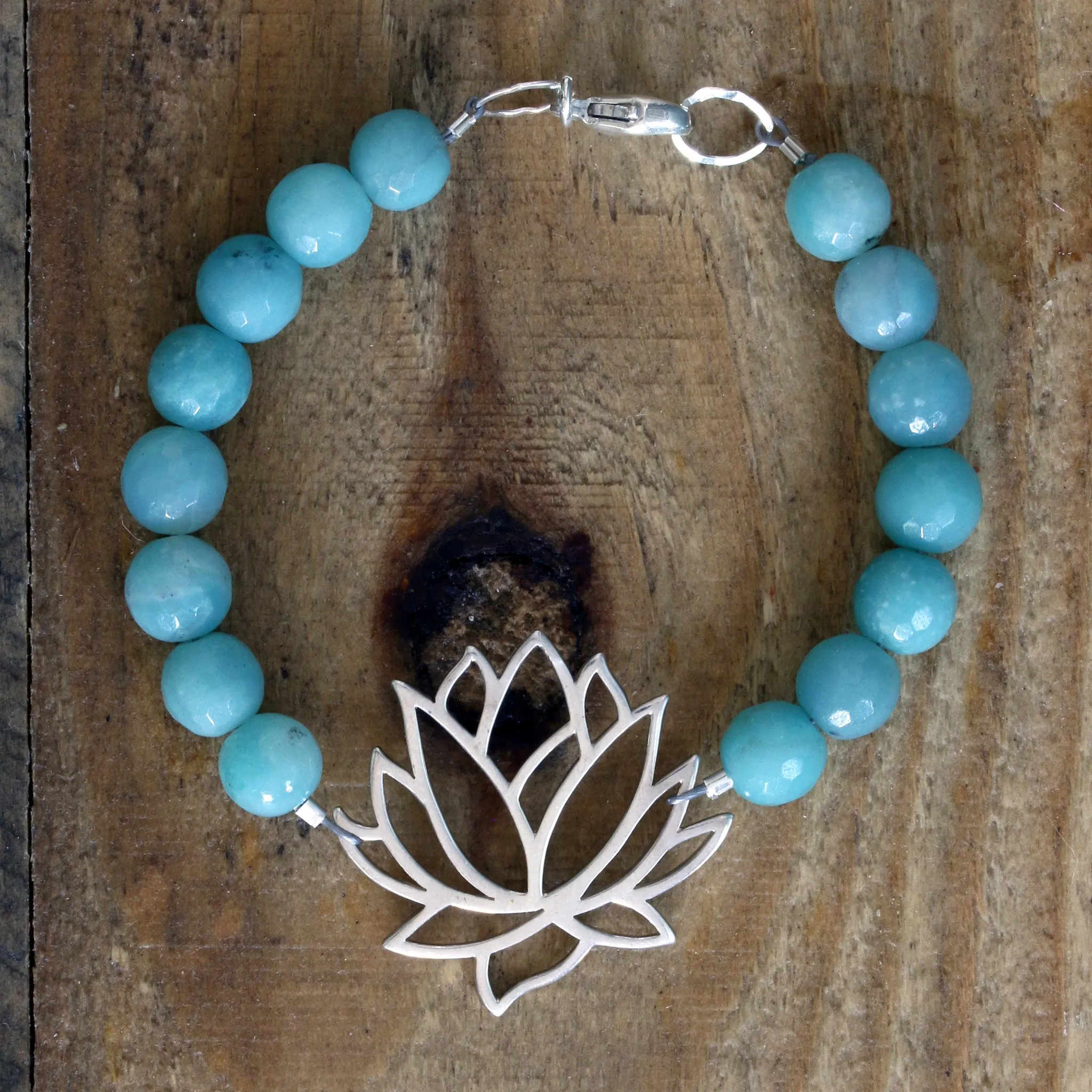 Kuma - Amazonite Lotus Bracelet