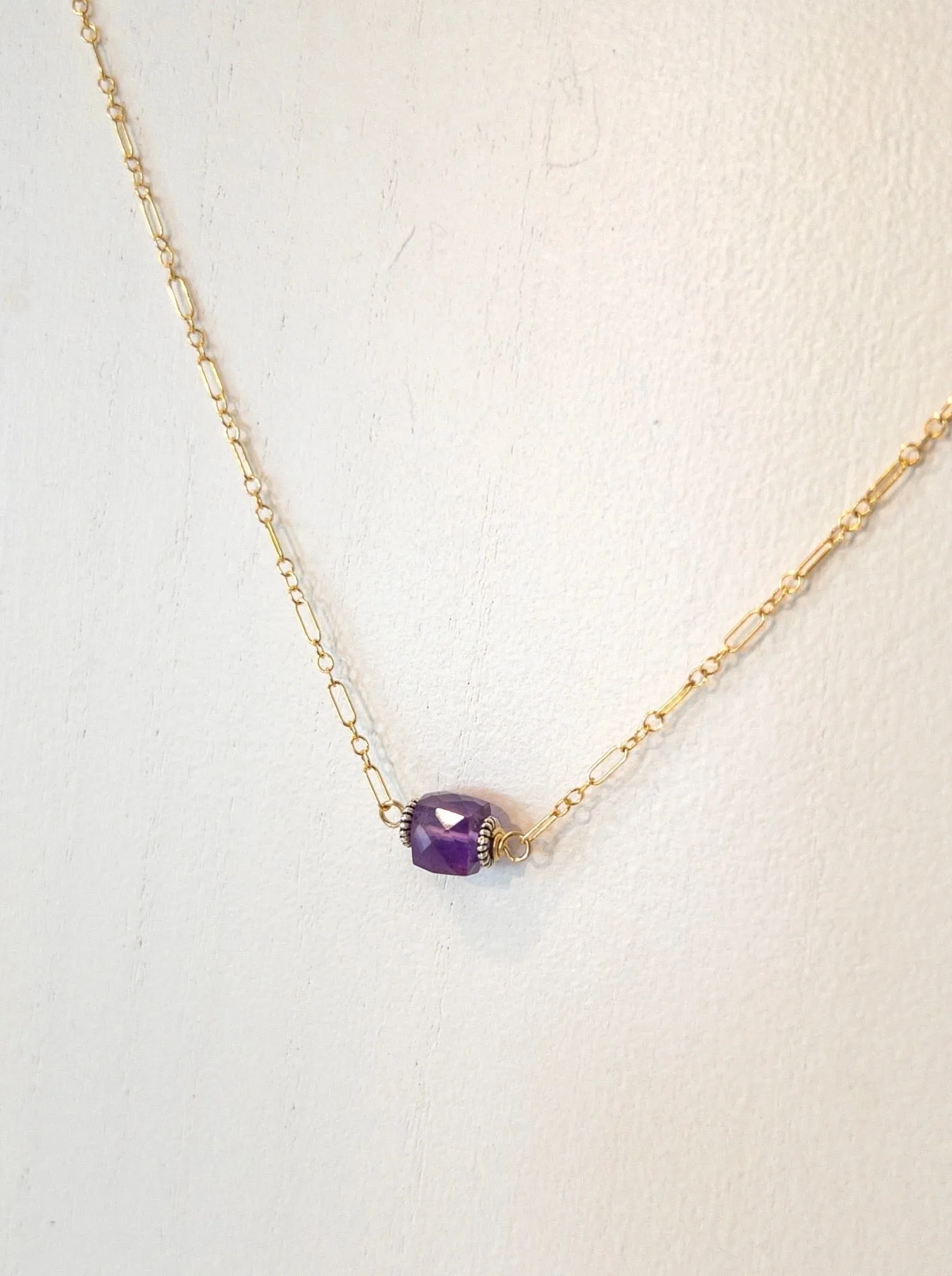 Violet Amethyst nh Necklace-Gold